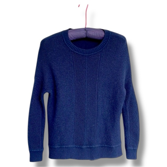 Athleta Sweaters - Athleta Navy Wool/Cashmere Relaxed Fit Pullover Sweater Size XXS